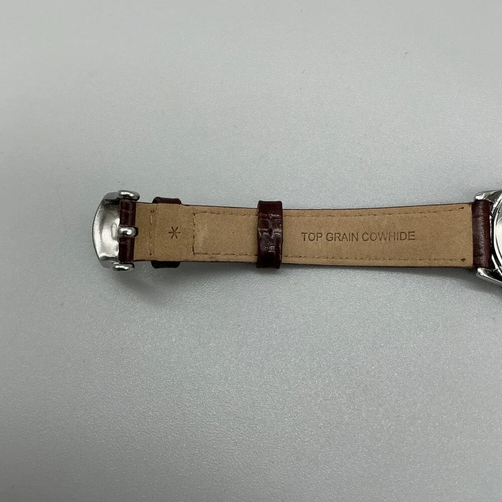 Timex Indiglo Easy Reader Womens Watch 30mm Brown Leather Silver Tone